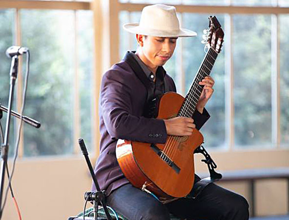 Melbourne Classical Guitarist